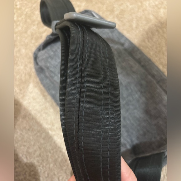 Made by Design Antitheft RFID Hip Sling Pack in Gray - Picture 11 of 11